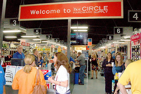 Circle hardware store